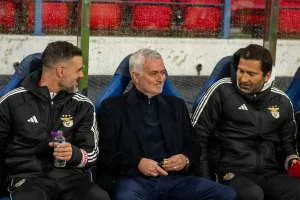 José Mourinho reveals tension with Schjelderup: “He knows I didn’t like it.”