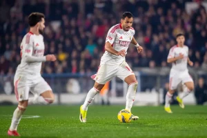 “Pavlidis shines and Schjelderup makes the difference at Benfica.”