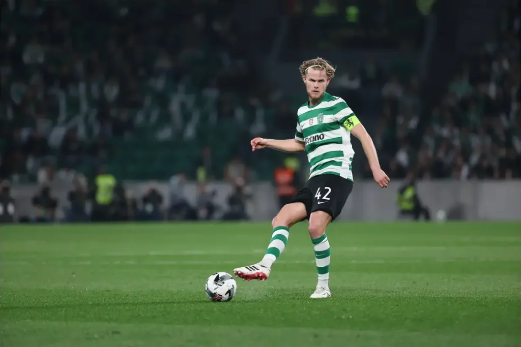A garra de Maxi e Suárez brilha com o regresso de Hjulmand ao Sporting