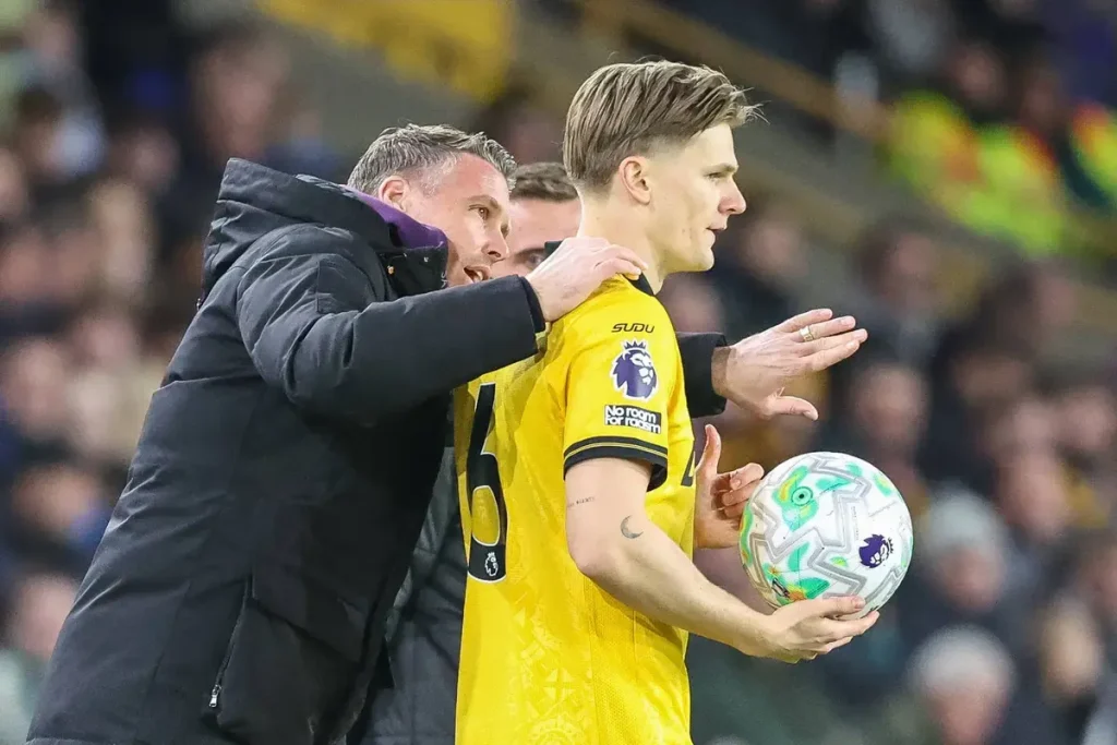 Edwards elogia vitória surpreendente sobre o Liverpool e promete mais emoções