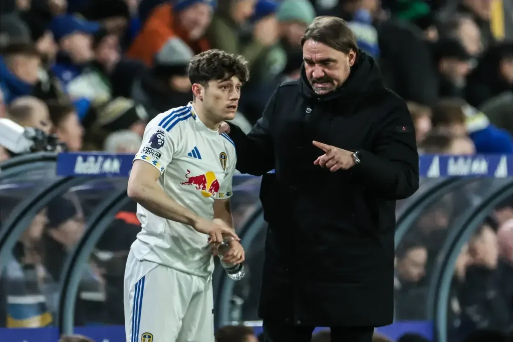 Treinador do Leeds fala em derrota cruel contra o Sunderland