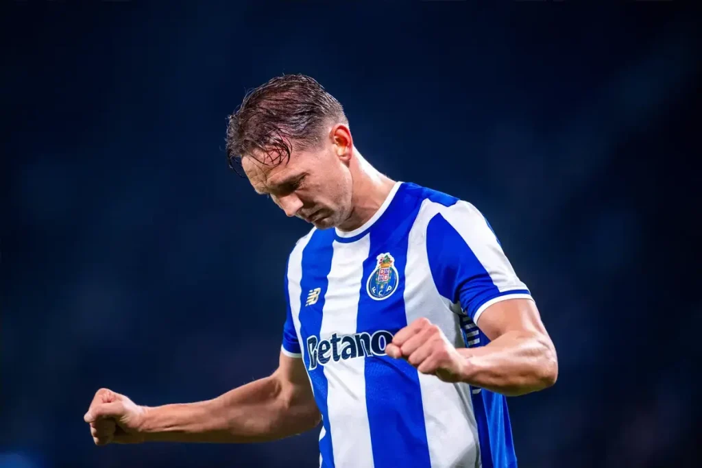 FC Porto prepara-se para desafio com Estugarda com ausências importantes