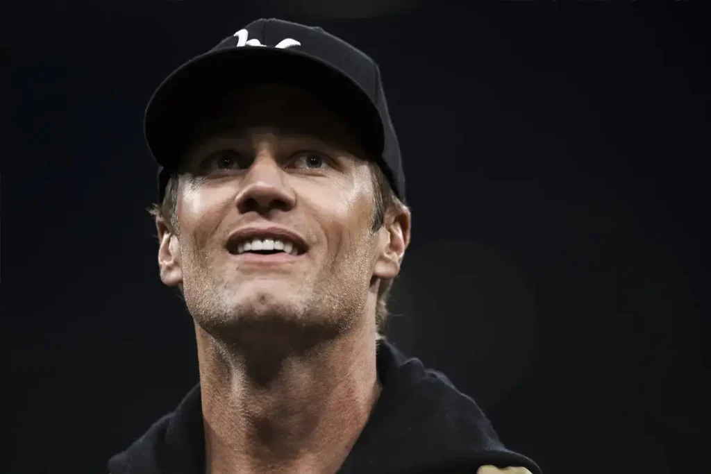 Tom Brady is open to a new return to American football.