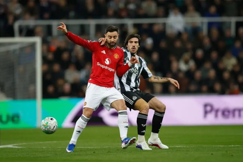 Man united aconselhado a substituir Bruno pelo melhor jogador de 23 anos