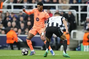 “Barcelona confident that Manchester United will accept surprising solution for Rashford transfer.”