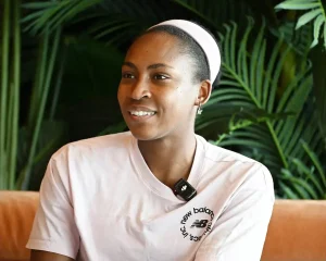 Coco Gauff revela estado de saúde após lesão preocupante no Miami Open