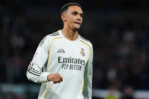 David Beckham defende Trent Alexander-Arnold após nova exclusão