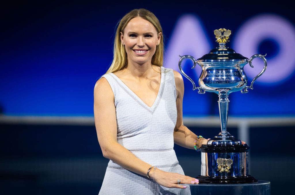 Caroline Wozniacki showcases a luxury watch worth nearly 400,000 euros given to her by her husband.