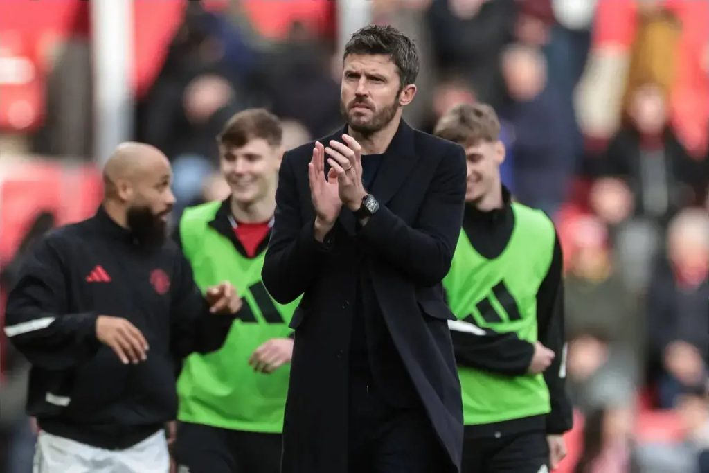 A indiferença cómica do céu: Cinco razões para o Manchester United ignorar Michael Carrick