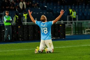 AC Milan loses to Lazio and sees its dream of the Serie A title fade away.