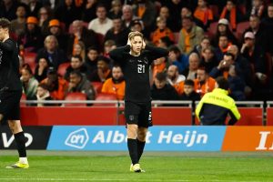 Andreas Schjelderup em destaque: Barcelona persegue jovem talento