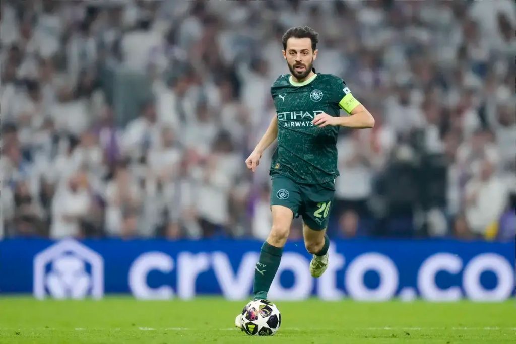 Bernardo Silva conquista novo marco histórico na Premier League