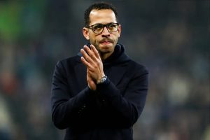 Chelsea decides to dismiss their coach Liam Rosenior after disappointing performance.