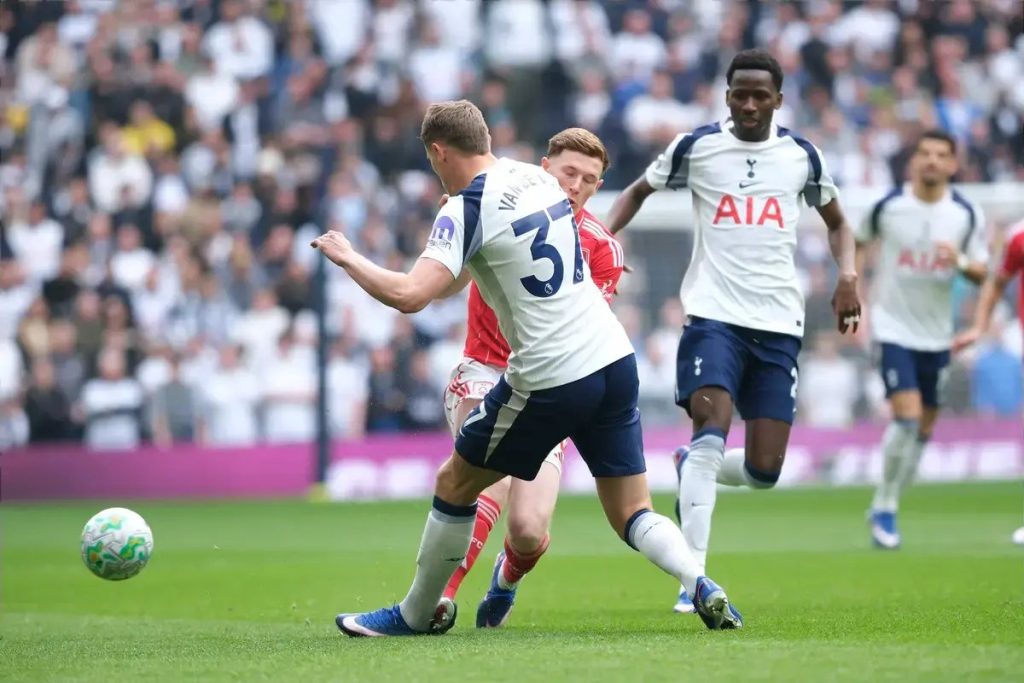 Crisis at Tottenham: The Millionaire Management That Could Lead to Relegation
