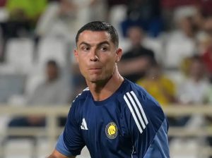Cristiano Ronaldo celebra 112 anos da fpf com mensagem inspiradora