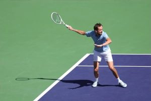 Daniil Medvedev faz declaração ousada após derrota para Jannik Sinner em Indian wells