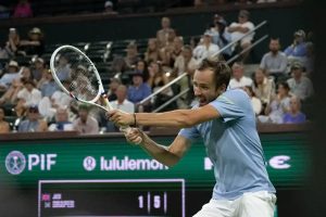 Daniil Medvedev responde a draper após polémica: “não fui desonesto”