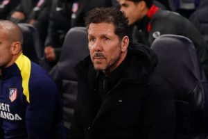 Diego Simeone elogia Álvaro Arbeloa antes do derby de madrid