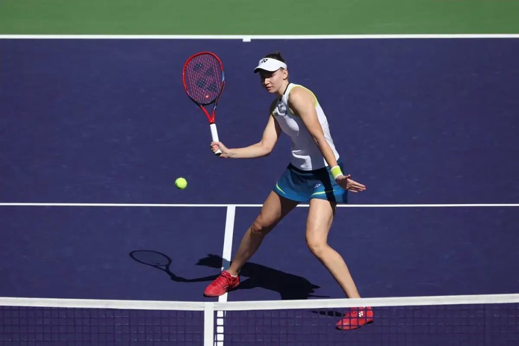 Elena Rybakina surpasses Iga Swiatek after the Polish player’s exit in Indian Wells.