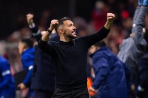 Farioli ensina lição a Rui Borges e Mourinho em duelo memorável