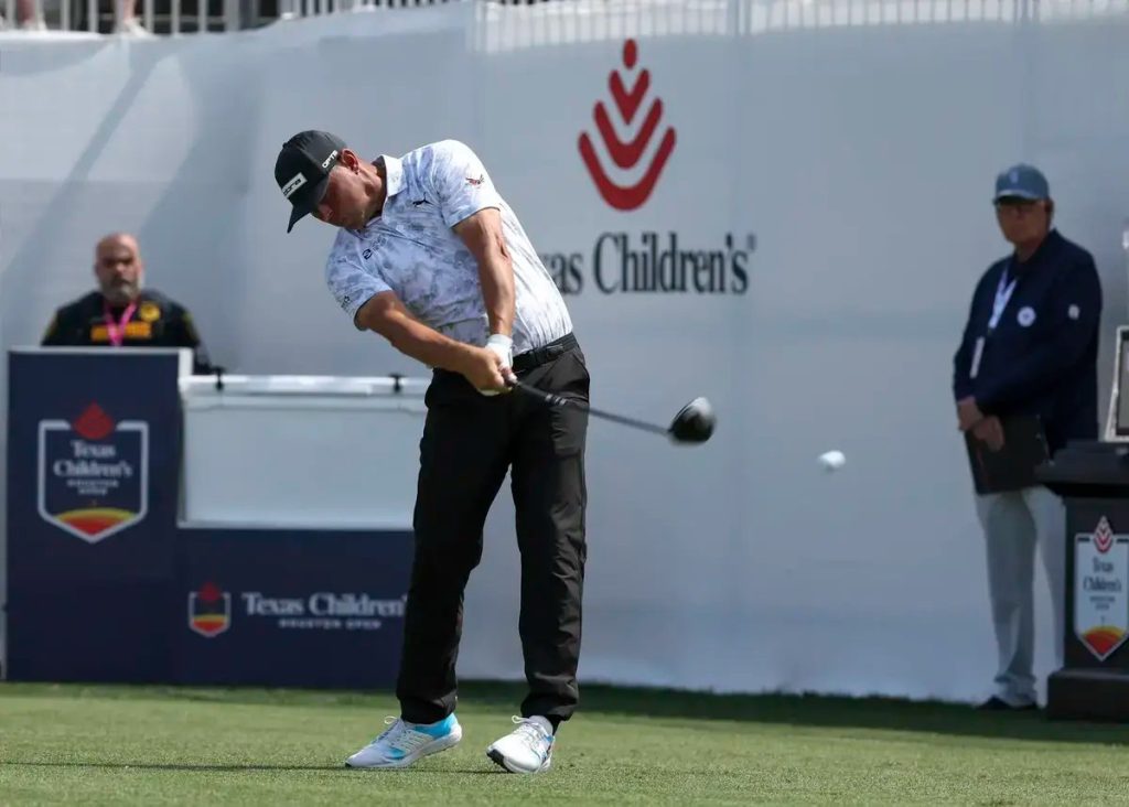 “Gary Woodland regains confidence and shines at the Houston Open.”