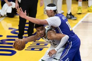 “Giannis Antetokounmpo reveals crucial update on concerning injury.”
