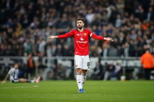 Henry afirma que Bruno Fernandes ‘matou’ colega do Man Utd na vitória sobre o Aston Villa