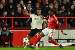 Hutchinson believes that Nottingham Forest can win against FC Midtjylland.