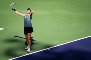 Iga Swiatek explode após derrota em campo e critica equipa durante duelo com Svitolina