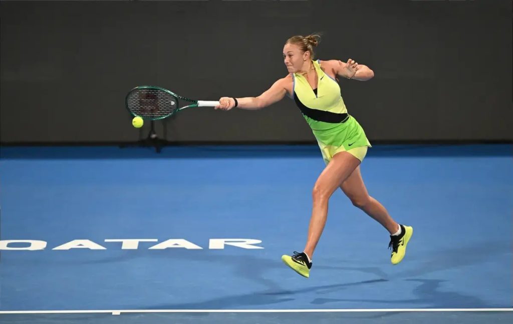 “Indian Wells clarifies controversy over empty stadium after match between Anisimova and Mboko.”