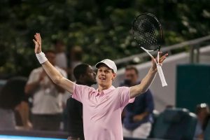 Jannik Sinner vence Zverev e avança para a final do Atp Miami