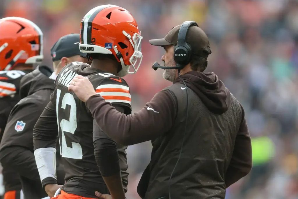 “Jarvis Landry expresses concerns about Kevin Stefanski that may unsettle Falcons fans.”