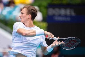 Jiri Lehecka elogia Jannik Sinner após emocionante final em miami