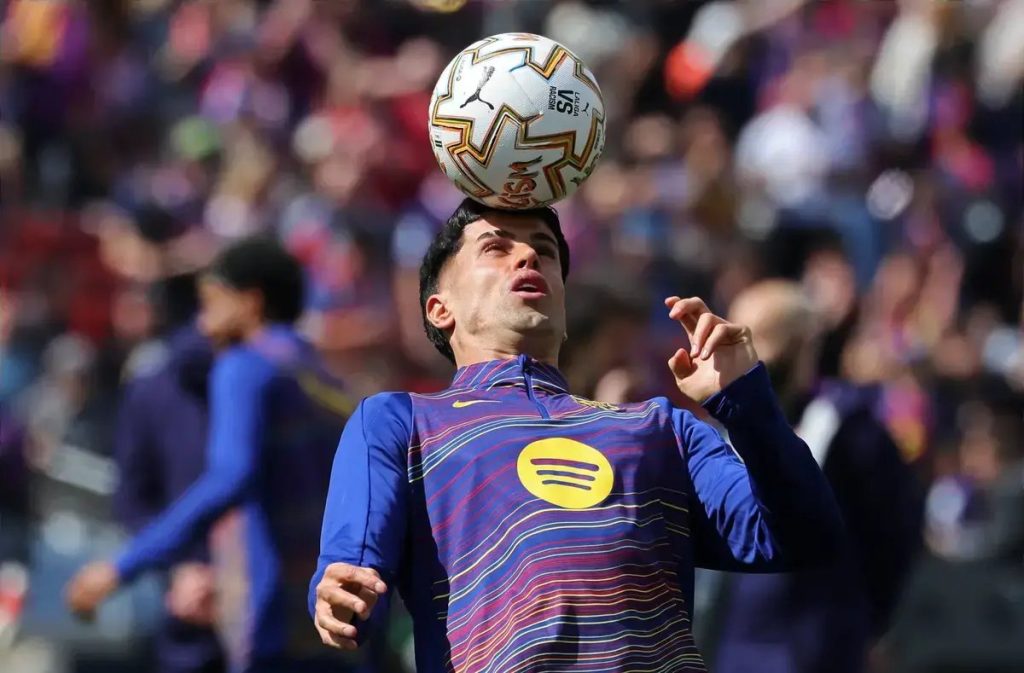 João Cancelo criticizes the draw and calls for more control in the game.