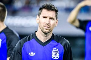 Argentina reveals call-ups for the World Cup: Messi and Otamendi in the spotlight.