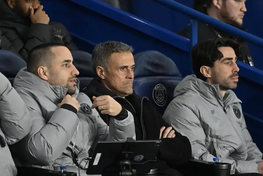 Luis Enrique na mira do Manchester United para substituir o treinador atual