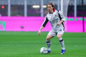 Luka Modric atinge novo marco impressionante frente ao Torino