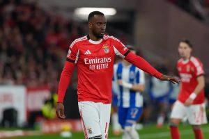 “Lukebakio shines and fights to secure a place in the starting eleven.”