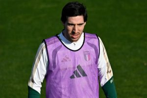 “Arsenal and Manchester United eyeing Sandro Tonali for 80 million.”