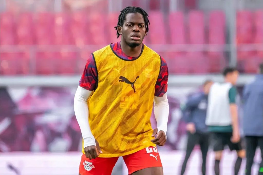 Manchester United e Arsenal em negociações por transferência de €80 milhões