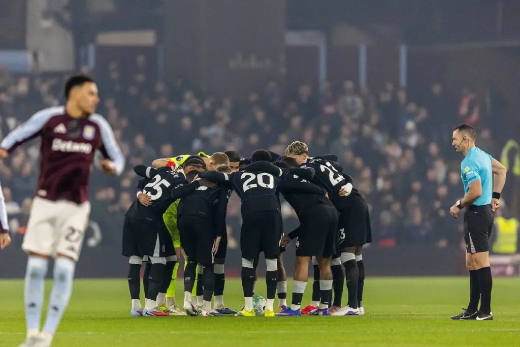 Meio-campo do Chelsea impressiona com estatísticas dignas de Xavi