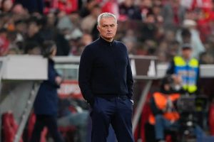 “Mourinho sent off after celebrating a goal: ‘He called me a traitor 50 times.'”