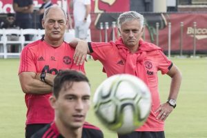 Mourinho presta homenagem a Silvino: “vou ouvir-te antes de cada jogo”