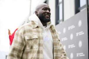 Naples gives ultimatum to Lukaku: Return by Tuesday or be left out.