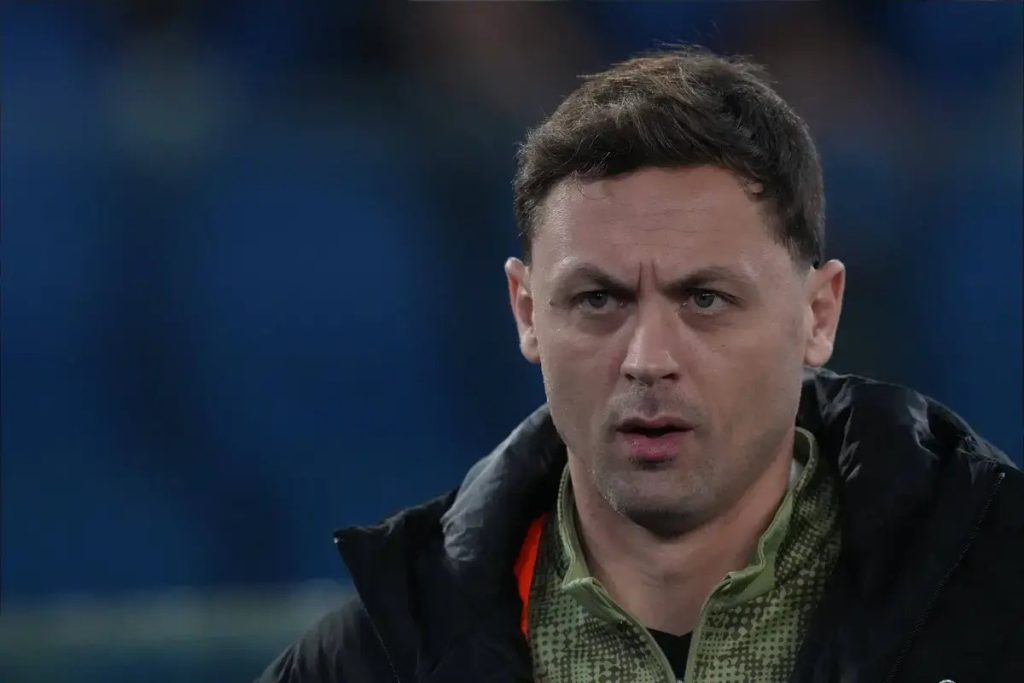 Nemanja Matic denuncia: Manchester United prioriza marketing em vez do futebol