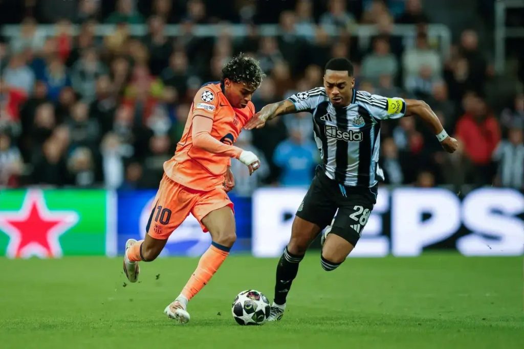 Nova desilusão para o Newcastle após golpe tardio do Barcelona