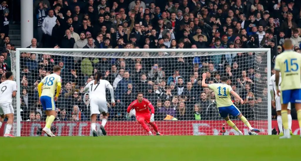 Penalti no final garante vitória surpreendente do Southampton na taça de inglaterra