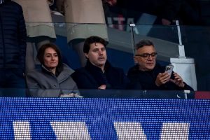 “Pochettino under pressure to replace Arbeloa at Real Madrid.”