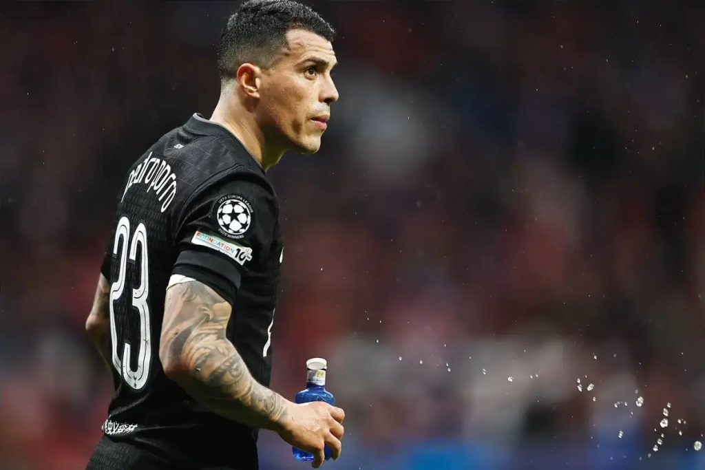 Porro envia mensagem de apoio a Antonin Kinsky após pesadelo no Tottenham
