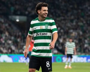 Pote falha treino novamente, mas viaja com a seleção para o méxico